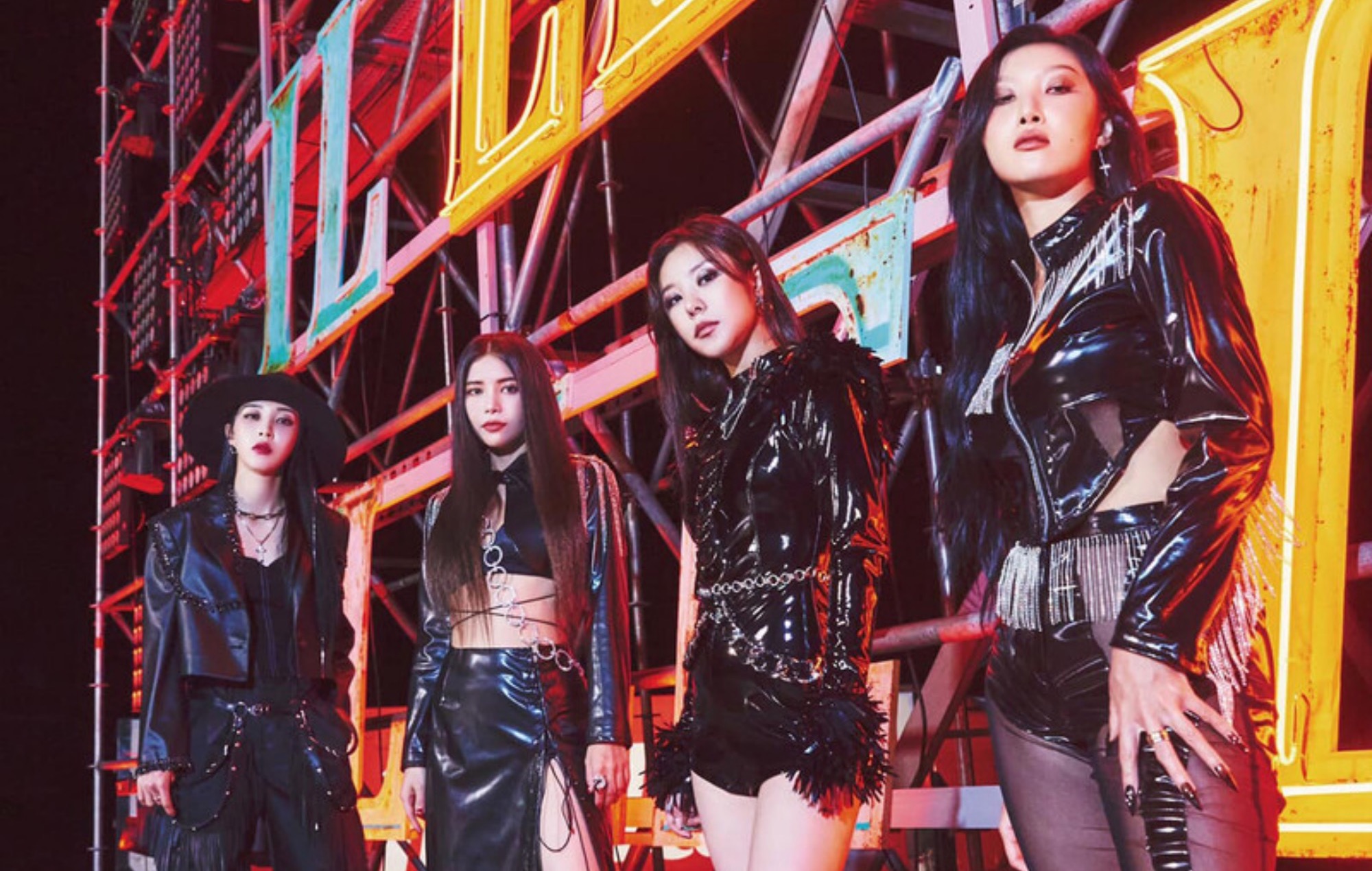 Mamamoo at Bridgestone Arena