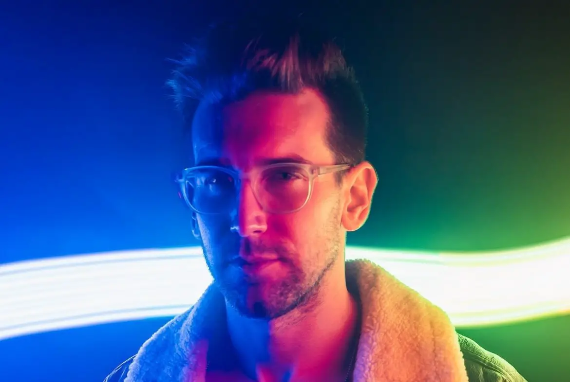 Max Frost at The Basement East